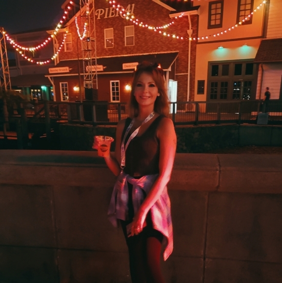 💕Meet Your Posher💕 - Picture 10 of 16